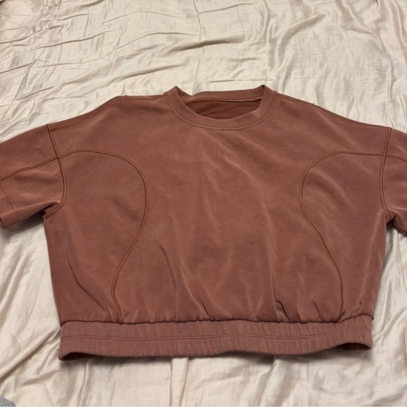 Lululemon Softstreme Gathered T-Shirt - Picture 2 of 2